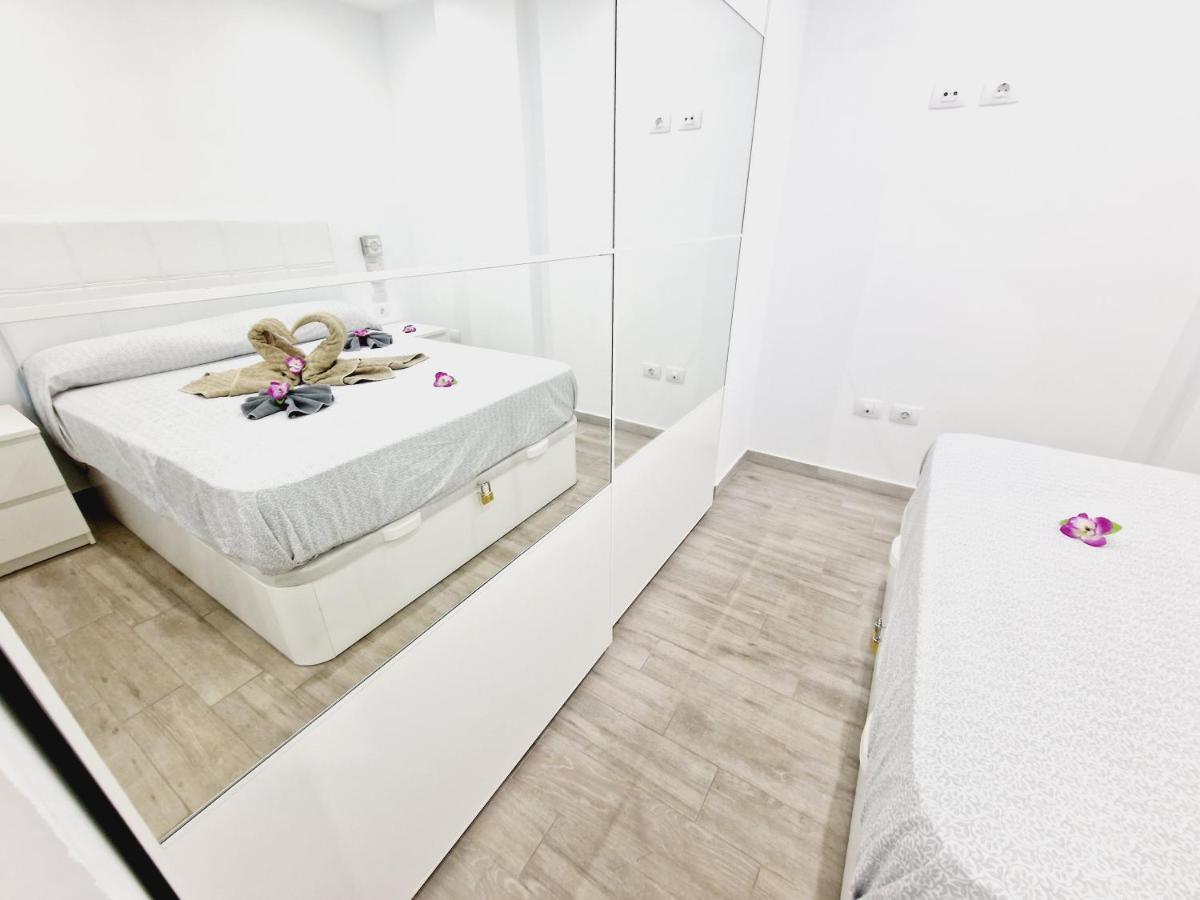Luxury San Marino Apartment & Pool View Los Cristianos  Ngoại thất bức ảnh